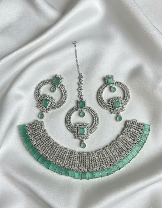 Royale Bridal Jewelry (Sea Green)
