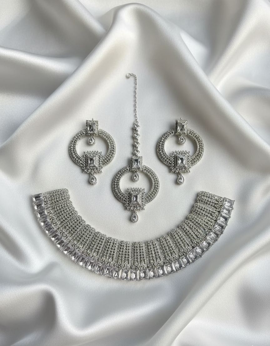 Royale Bridal Jewelry (White)